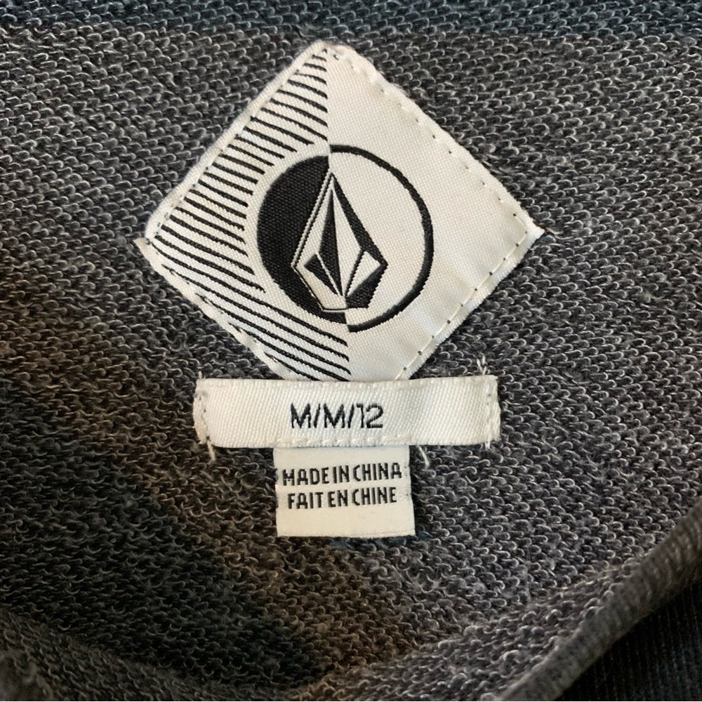 Volcom Heathered Grey Scoop Neck Sweatshirt, size M - Picture 2 of 6